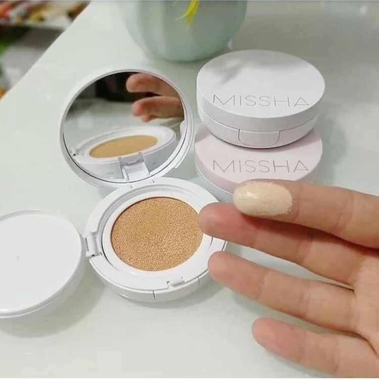 کوشن کره ای اورجینال میشا missha حاوی ضد افتاب ( spf دار ) با خاصیت کاورینگ شماره 21 و 23